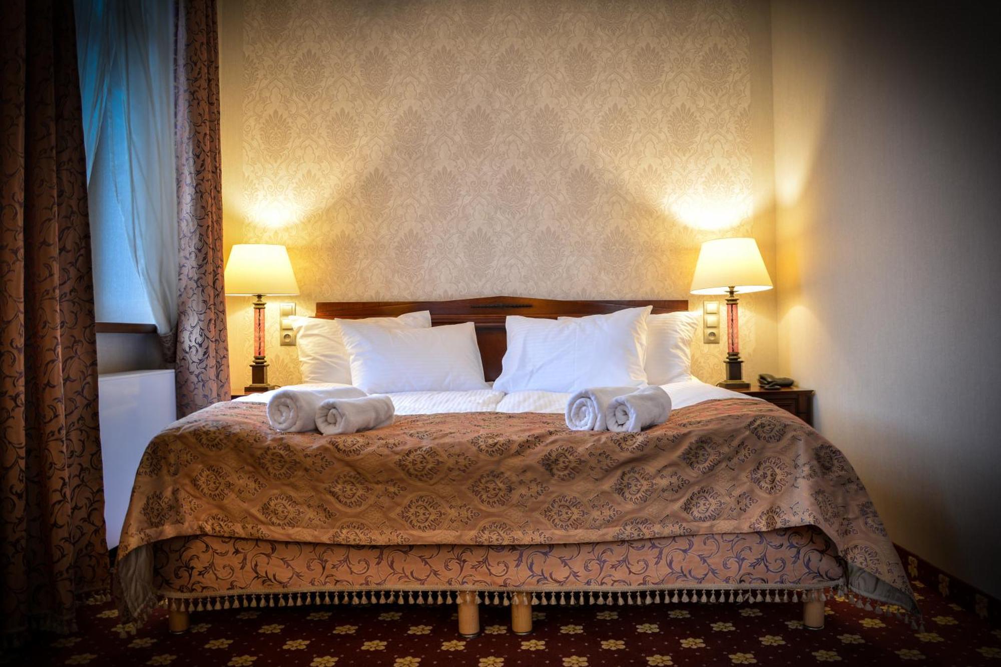 Komoda Club Residence Kalisz  Room photo