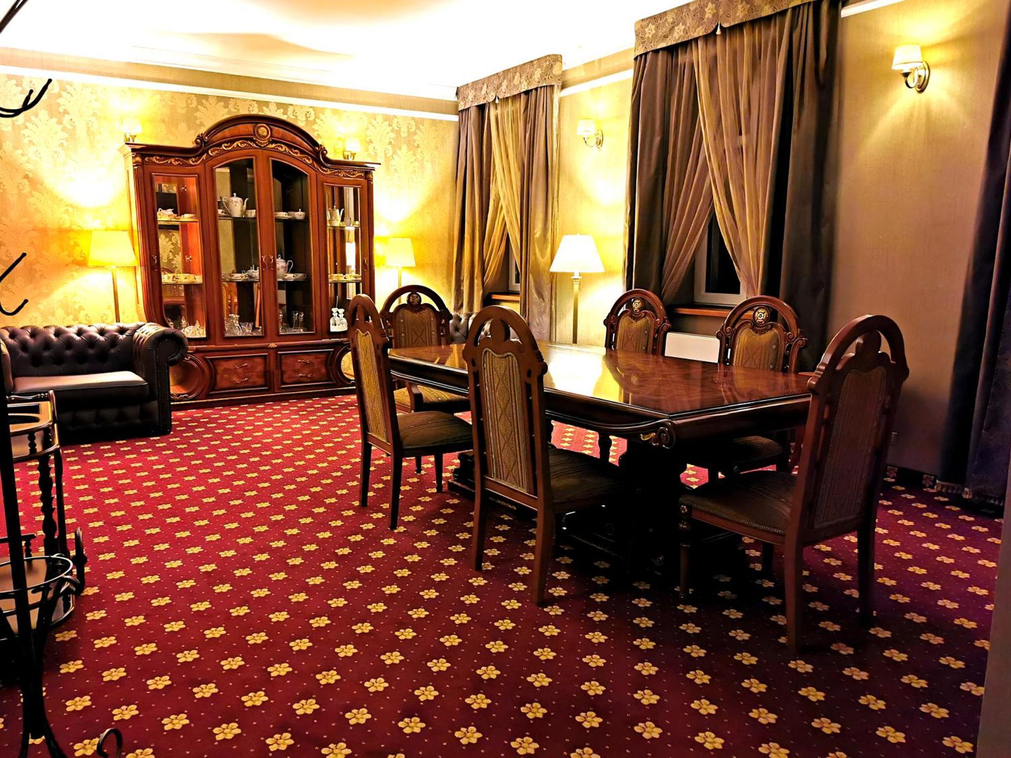 Komoda Club Residence Kalisz  Room photo